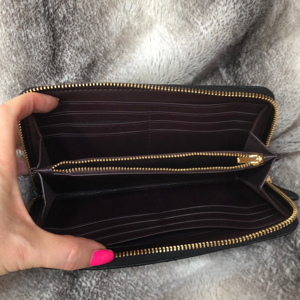 ♦️SOLD♦️Coach Leather Wallet or Small Clutch - Picture 3 of 8